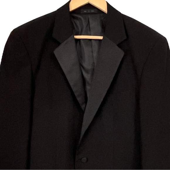 Neil Allyn Men’s Black Tuxedo Jacket Size 36R - Picture 3 of 10